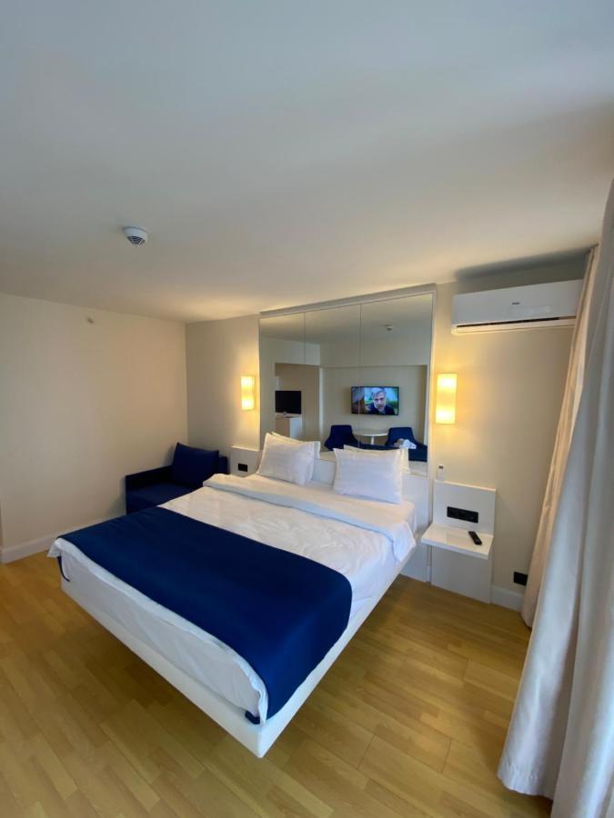 Orbi City Aparthotel Batumi Ngoại thất bức ảnh
