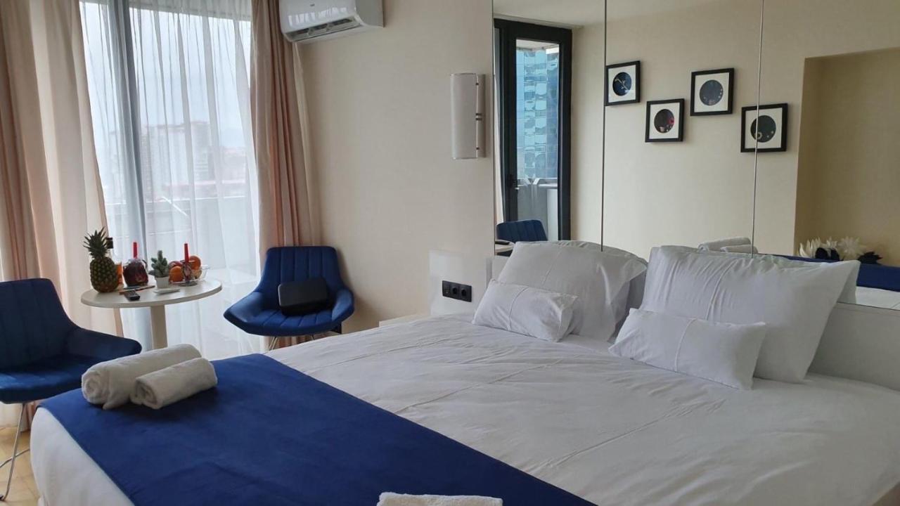 Orbi City Aparthotel Batumi Ngoại thất bức ảnh