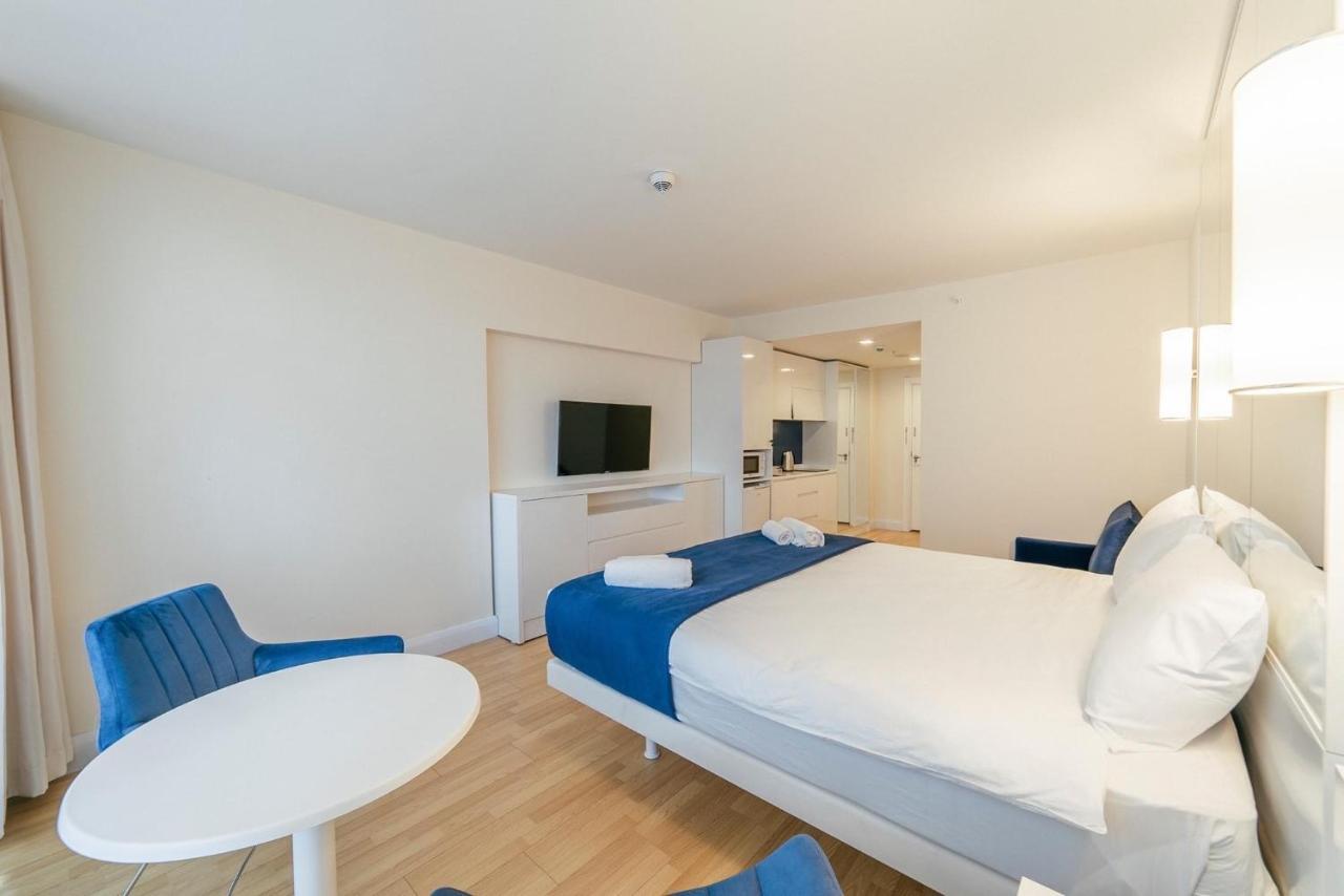 Orbi City Aparthotel Batumi Ngoại thất bức ảnh